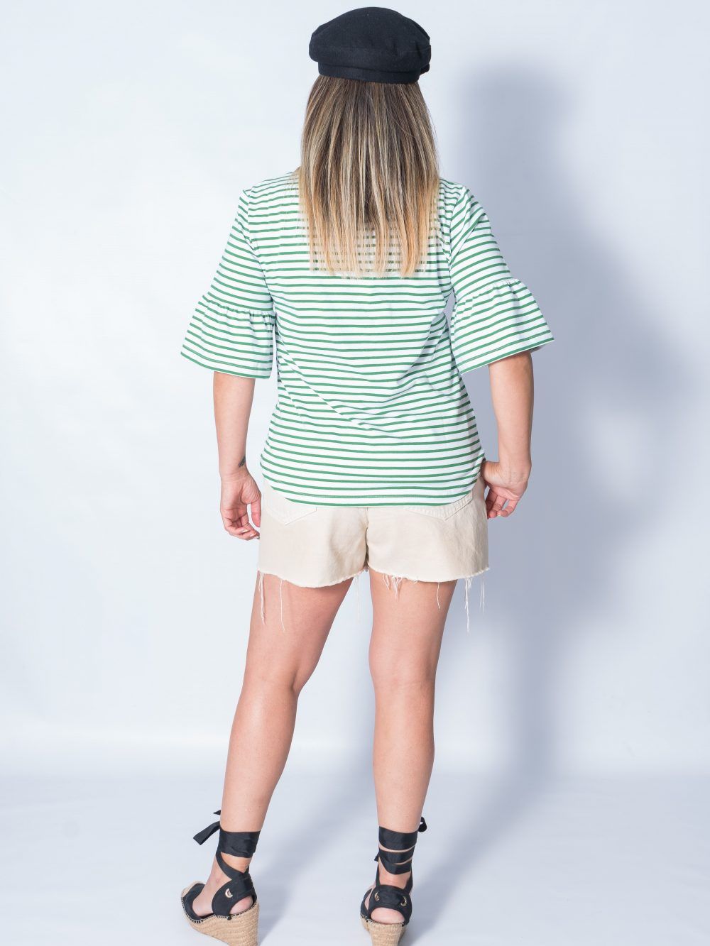 Camiseta “AMAR"