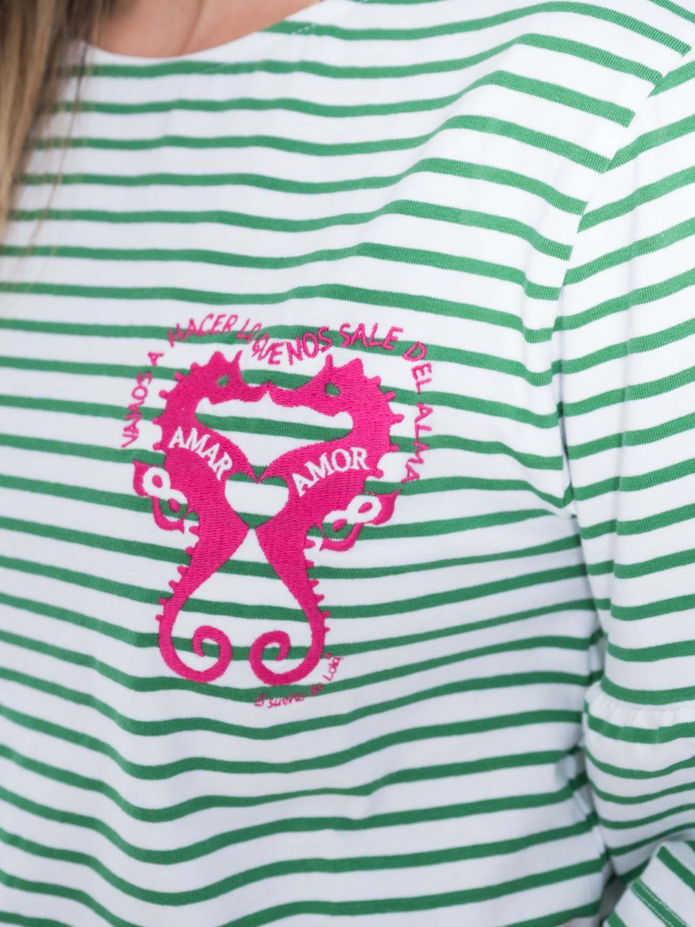 Camiseta “AMAR"