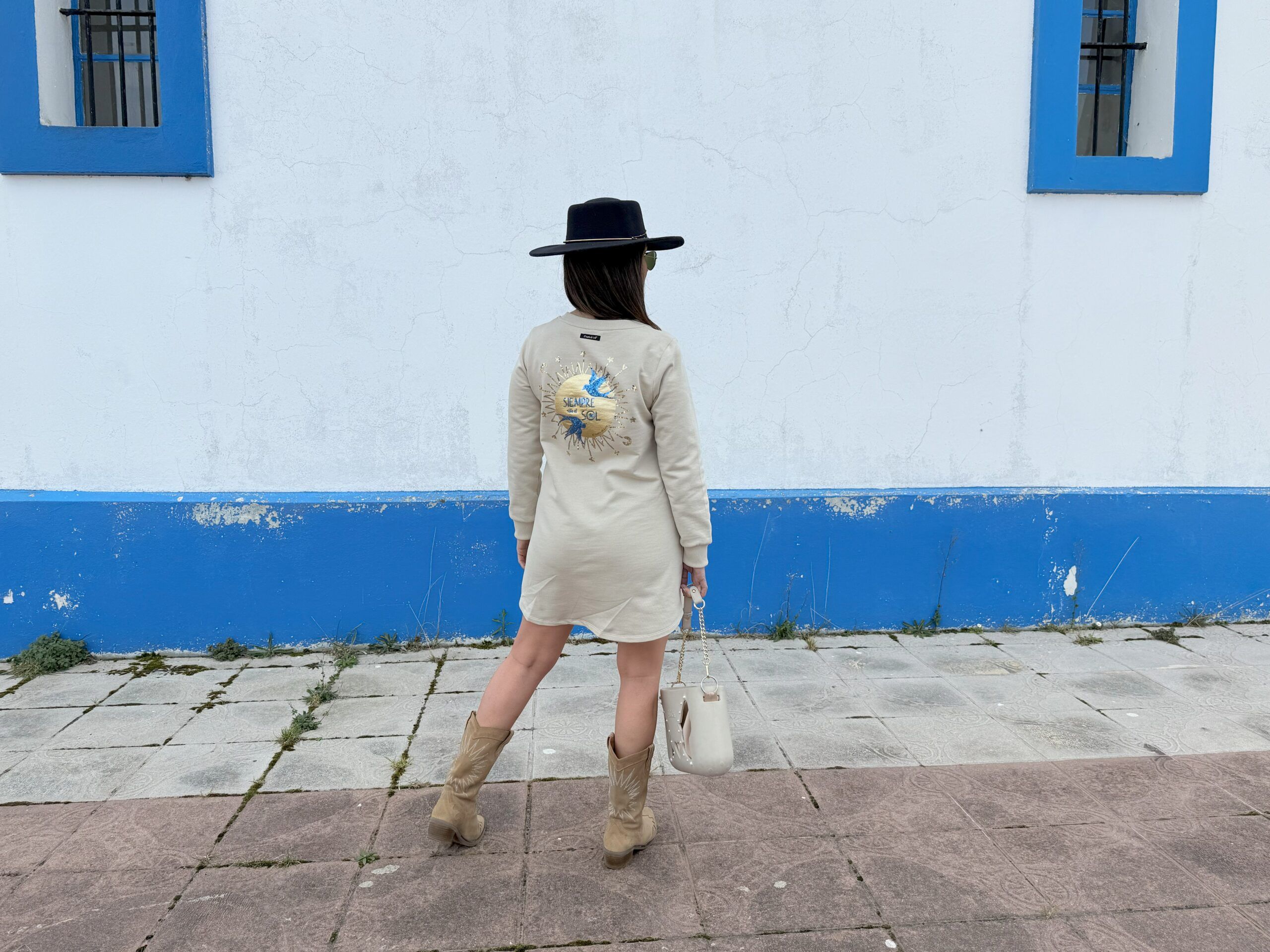 Vestido positivo Siempre sale el Sol mujer marca española