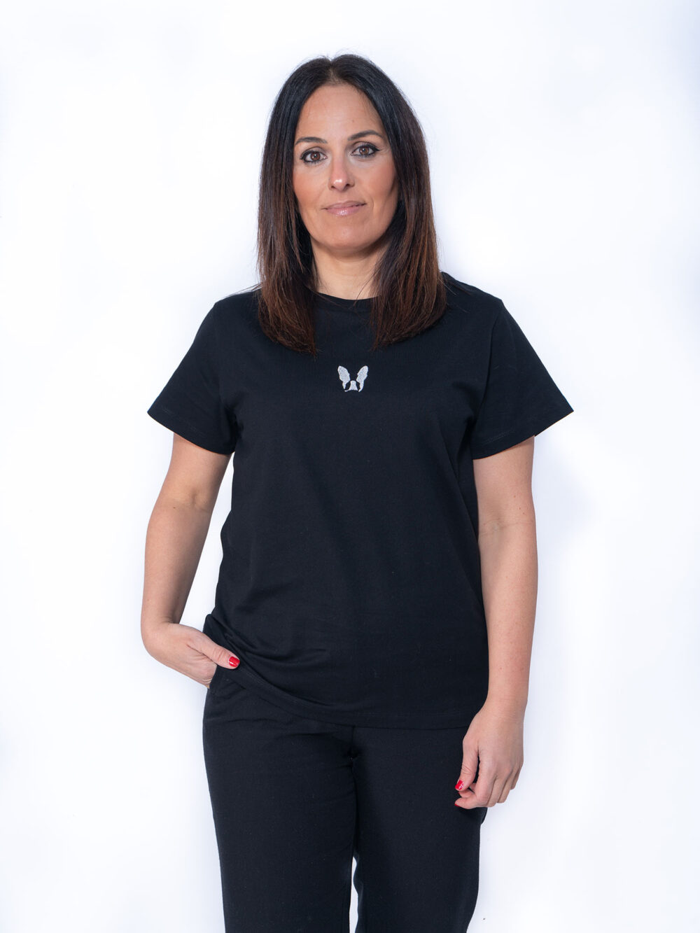Camiseta UNISEX "JUNE" negra