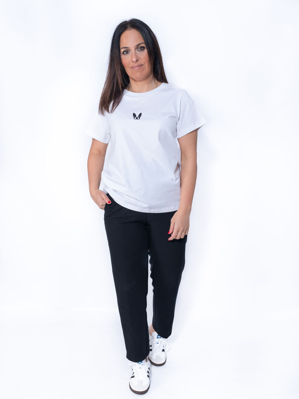 Camiseta UNISEX "JUNE" blanca
