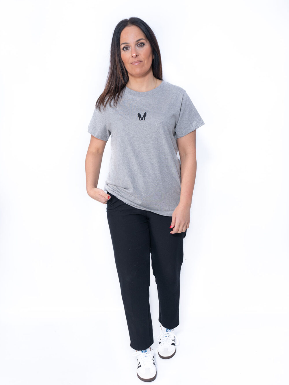 Camiseta UNISEX "JUNE" gris